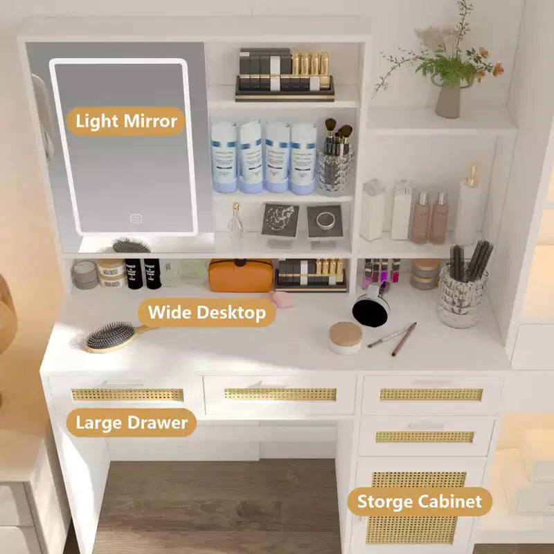 Coiffeuse moderne Okak avec miroir, bureau de maquillage avec 4 tiroirs, 1 placard et étagères, table de toilette décorative en rotin pour chambre à coucher