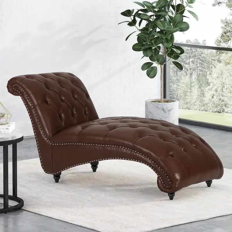 Chaise longue Varnell contemporaine capitonnée par Christopher Knight Home - 163 cm (L) x 74 cm (l) x 86 cm (H)