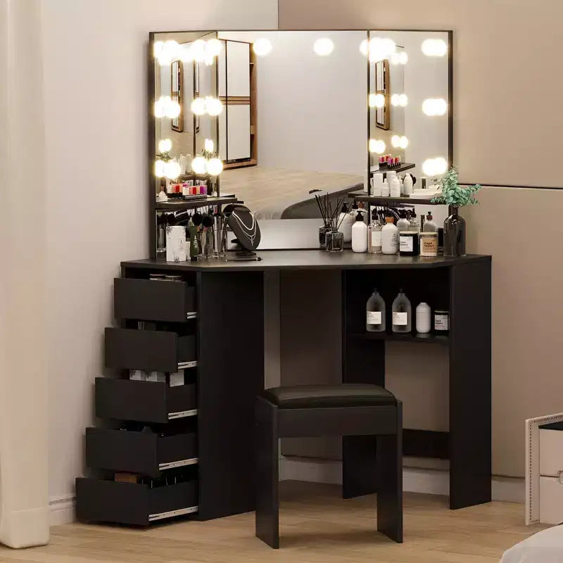Coiffeuse d'angle avec 3 miroirs pliants éclairés, table de maquillage avec station de charge