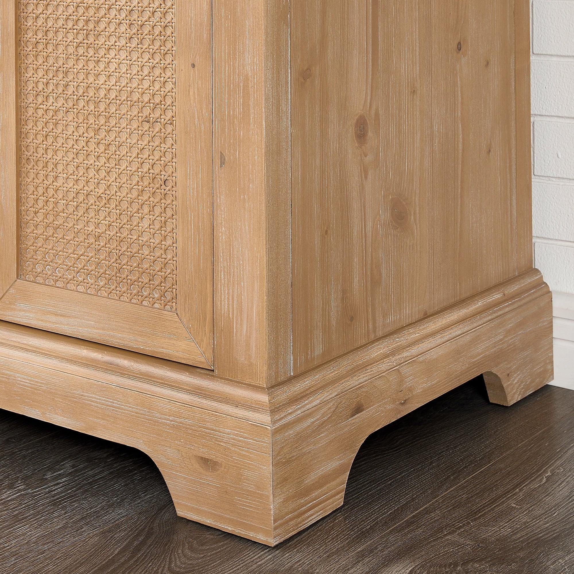 Meuble-lavabo Hervas avec plateau en marbre naturel, sans miroir.